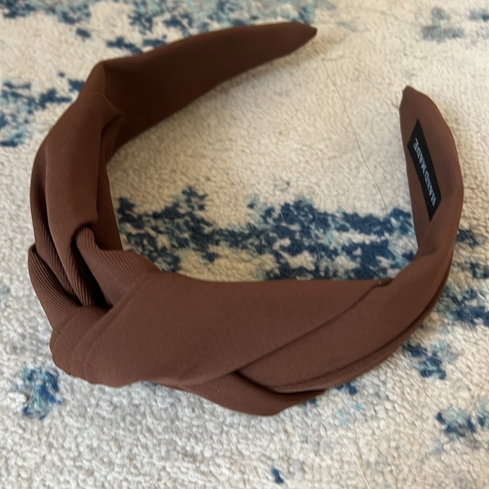 Brown vintage headband